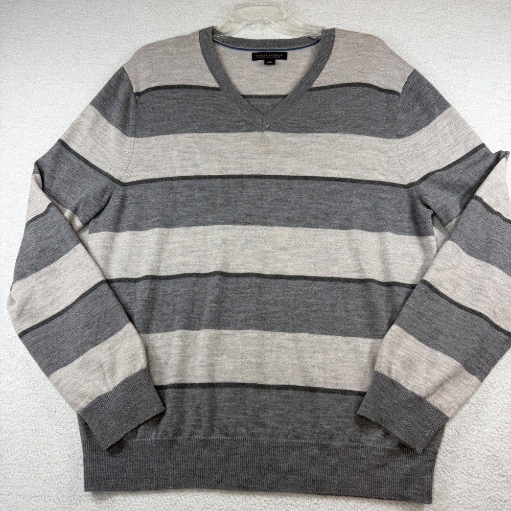 Banana Republic Mens Large Extra Fine Merino Wool V-Neck Striped Sweater Grey